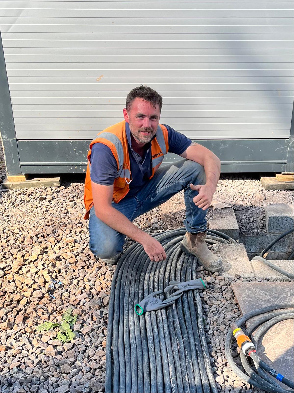 Specialist operative preparing connections